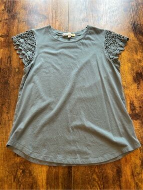 C&C California Crochet Sleeve Tank Top in Slate Blue